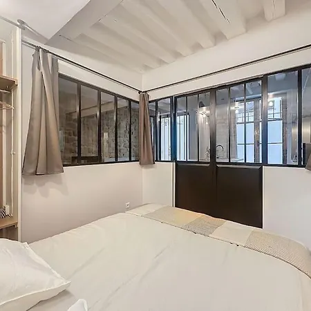 Loft En Plein Coeur Du Marais Appartamento